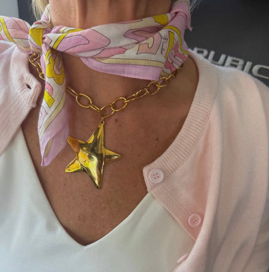 Star Necklace Gold