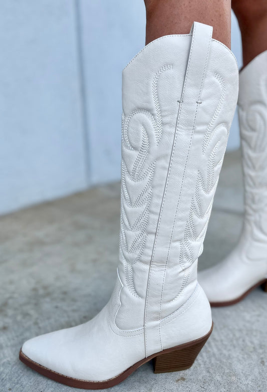 Dixie White Cowboy Boots