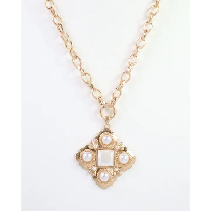 Bourke Pearl Clover Pendant Necklace