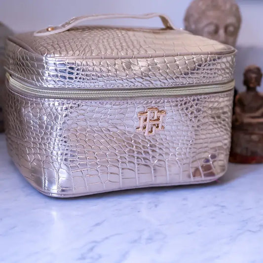 Hampton Train Case Gold EC