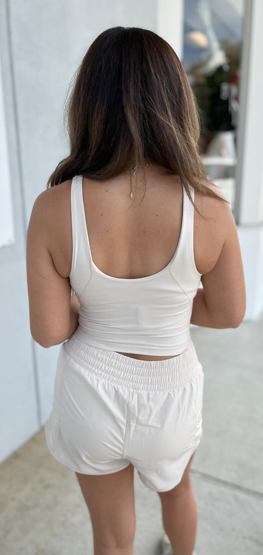 Active Short With Mesh, White Pearl