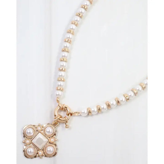 Cairns Pearl Beaded Pendant Necklace