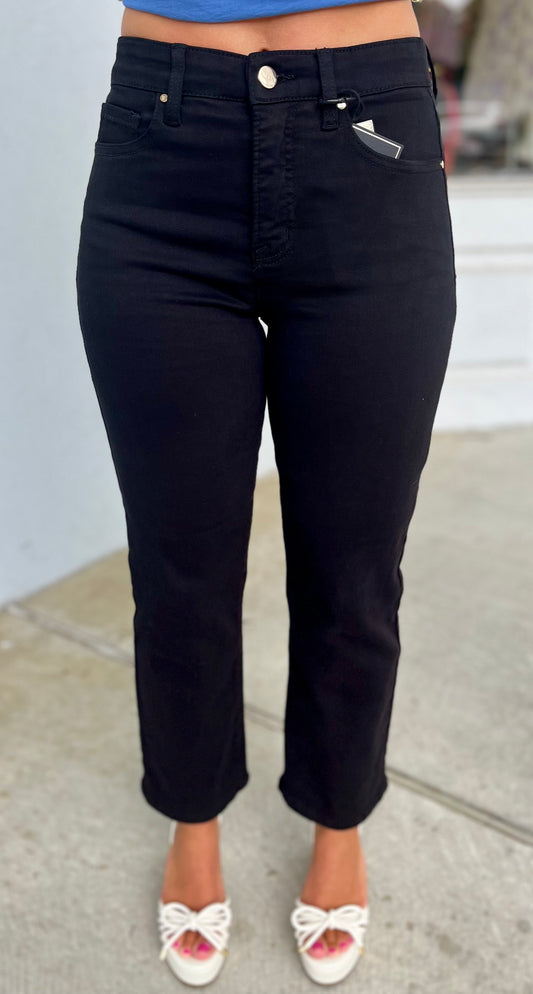 Black High Rise-Crop Straight Pants
