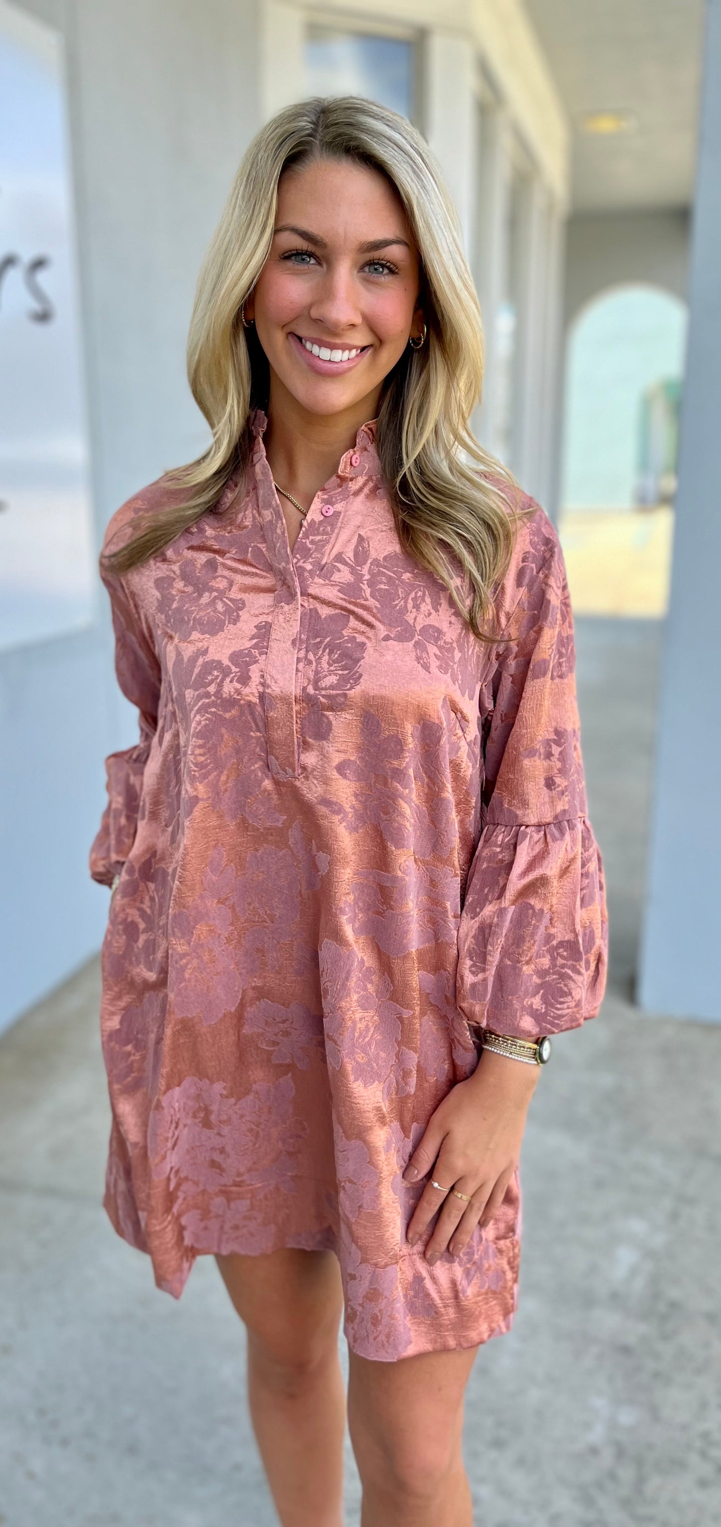 Rose Ruffled Neck Bubble Sleeve Dress