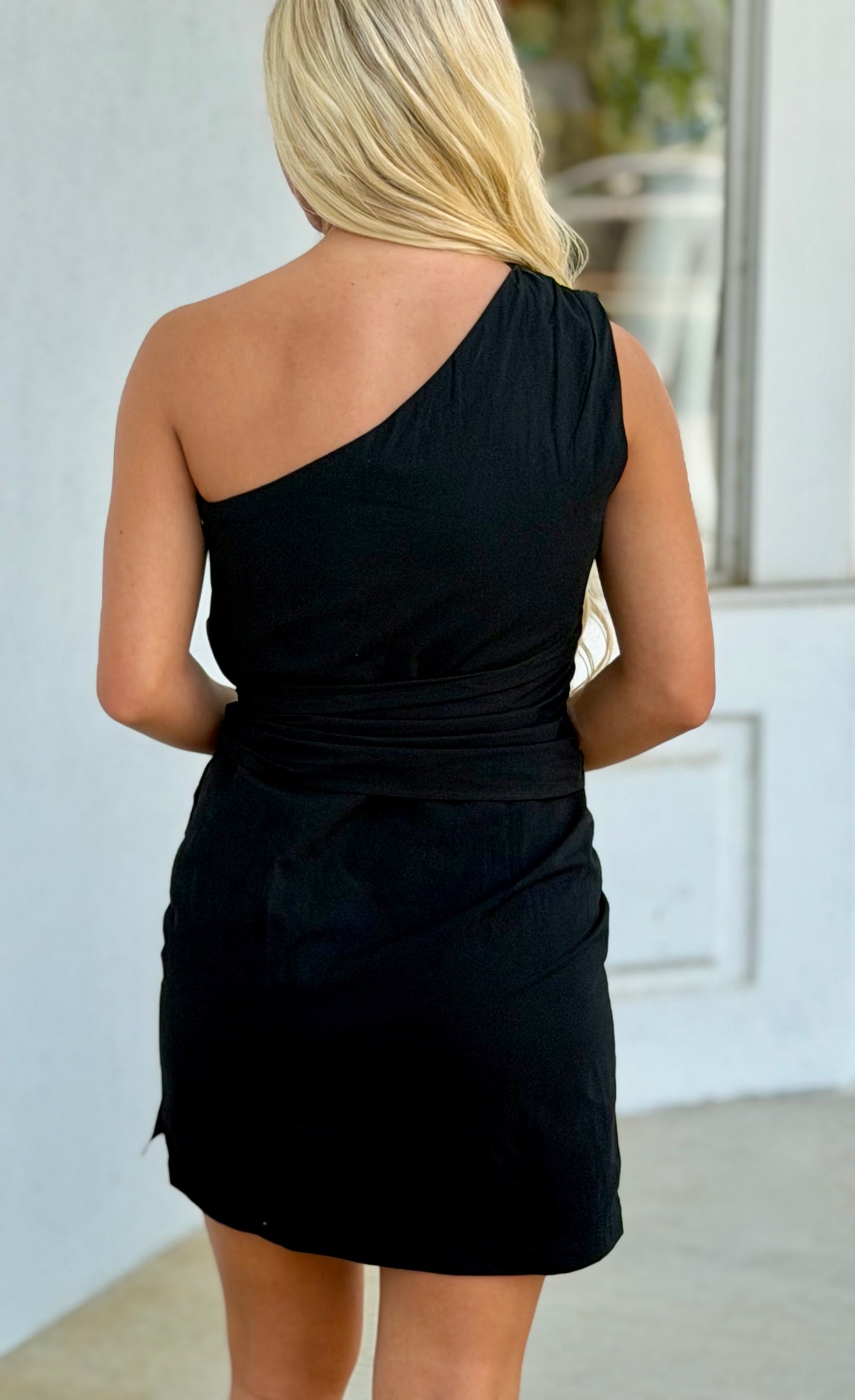 Black One Shoulder Asymmetric Dress