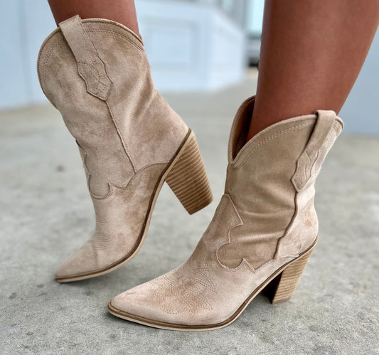 Beige Brooklyn Boots