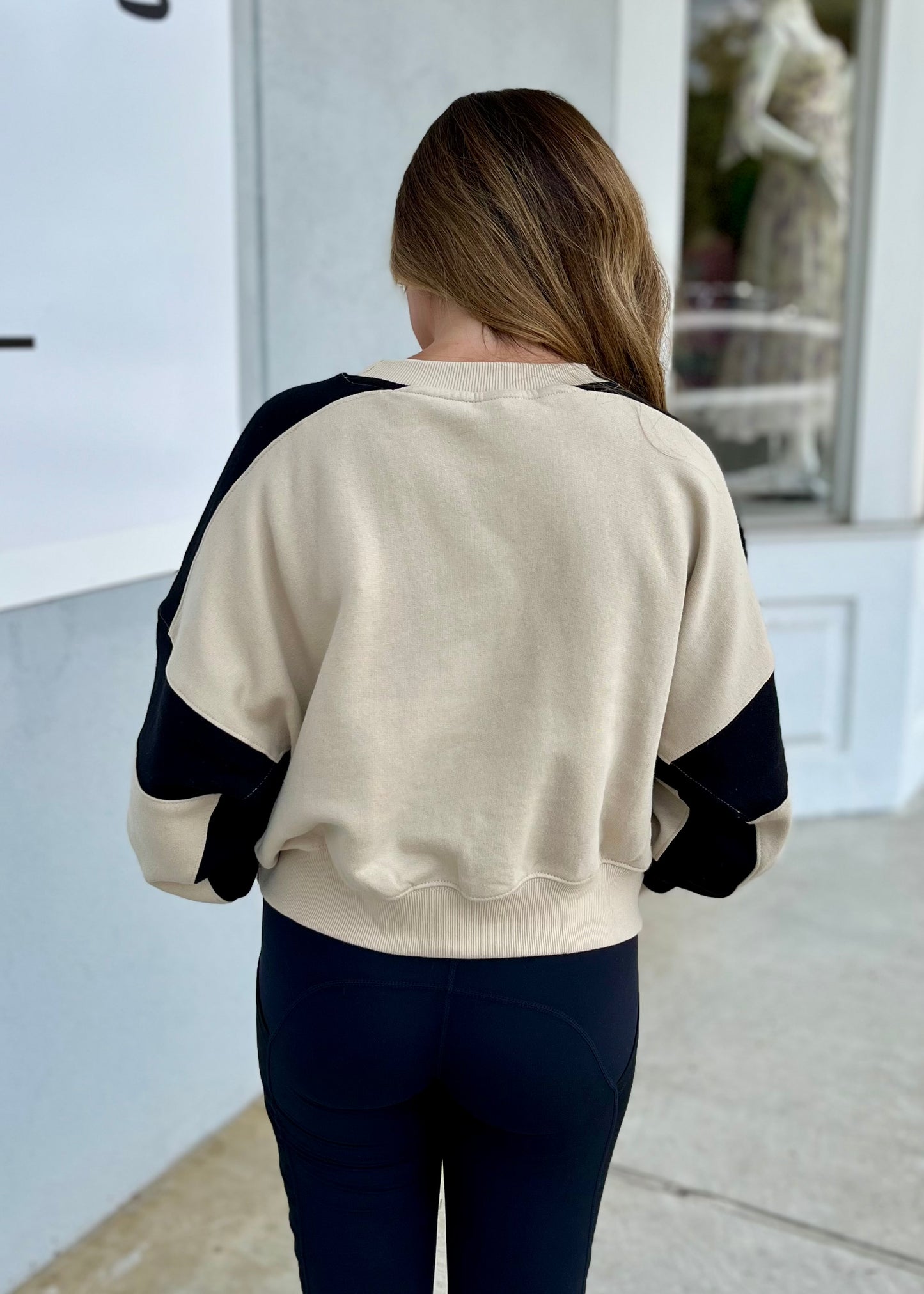 Bone/Black Contrast Edge Sweatshirt