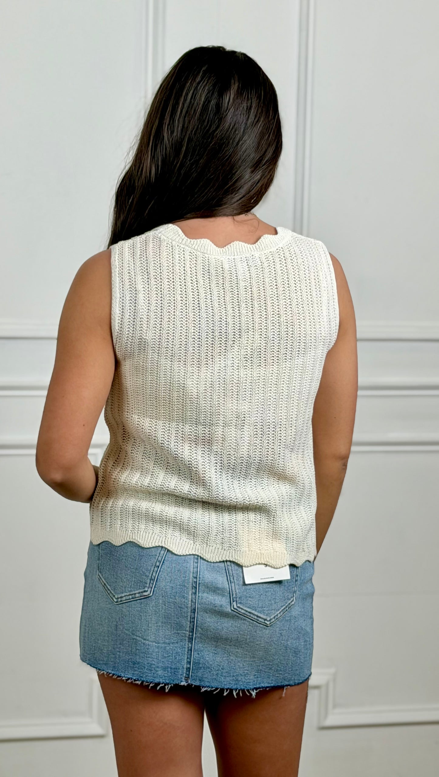 Sleeveless Scallop Front Tie Sweater, Cream