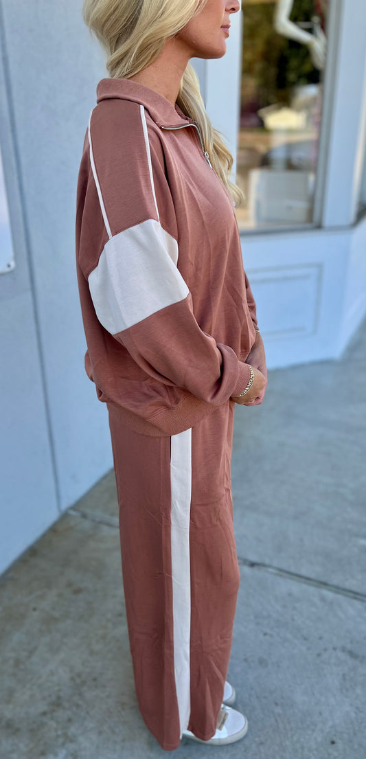 Cinnamon Side Stripe Pants