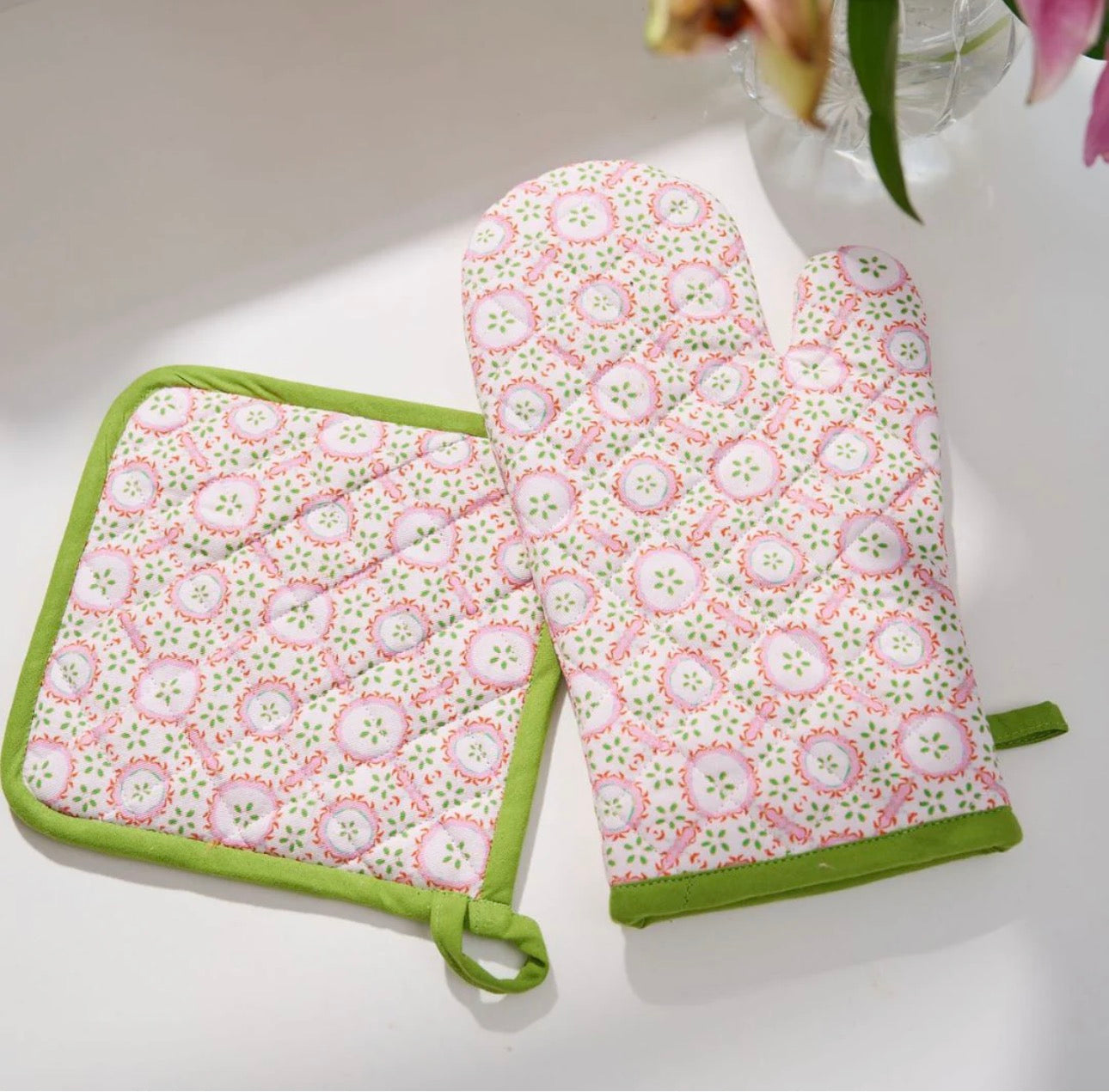 Rosie Oven Mitt and Pot Holder