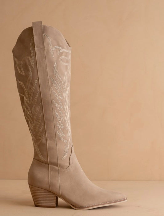 Samara Cedar Wood Embroidered Boot