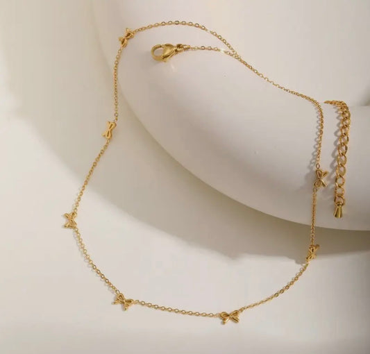 Gold Free Bow Necklace