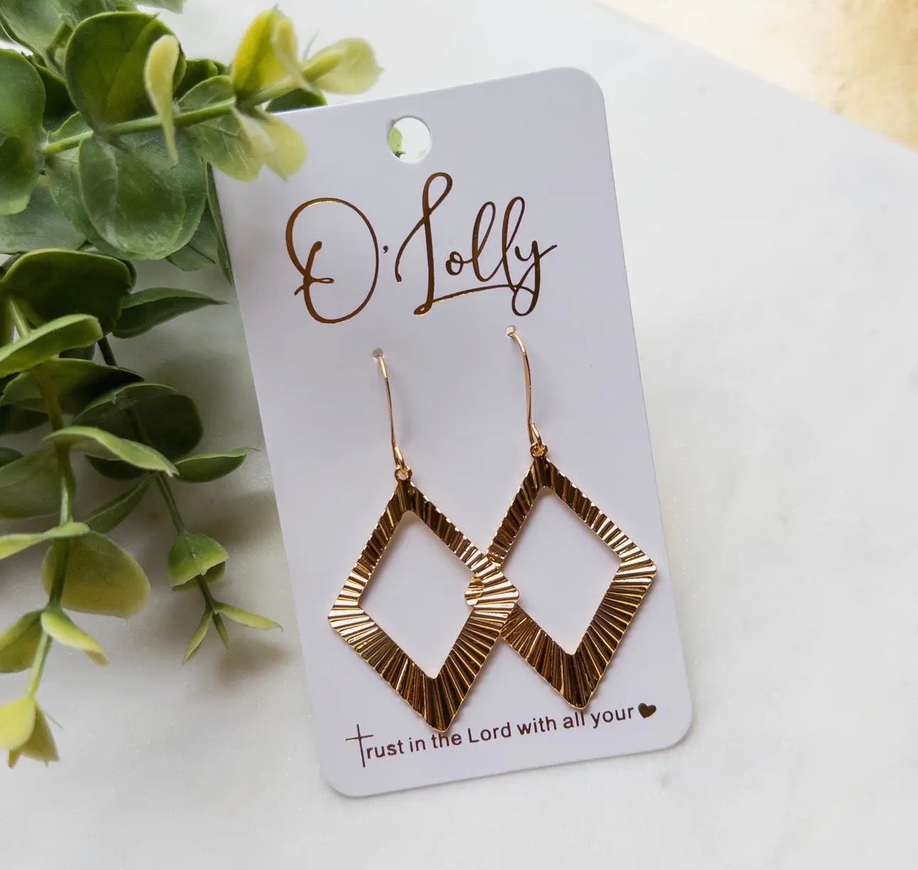 Everyday Gold Earrings Style 24