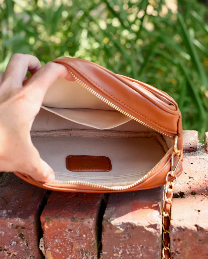 Fiona Crossbody, Saddle LD