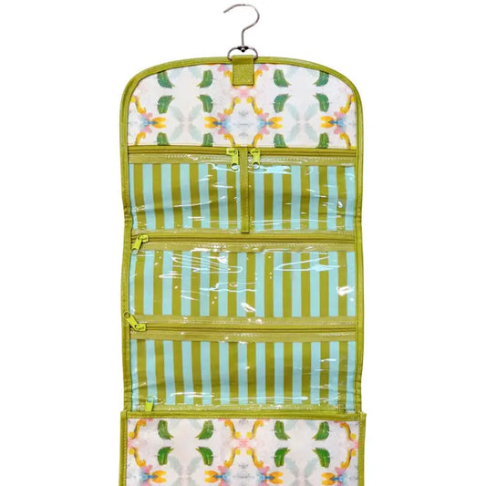 Brooks Avenue Hanging Travel Case , Dogwood