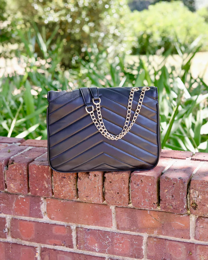 Mia Crossbody Bag, Black VQ