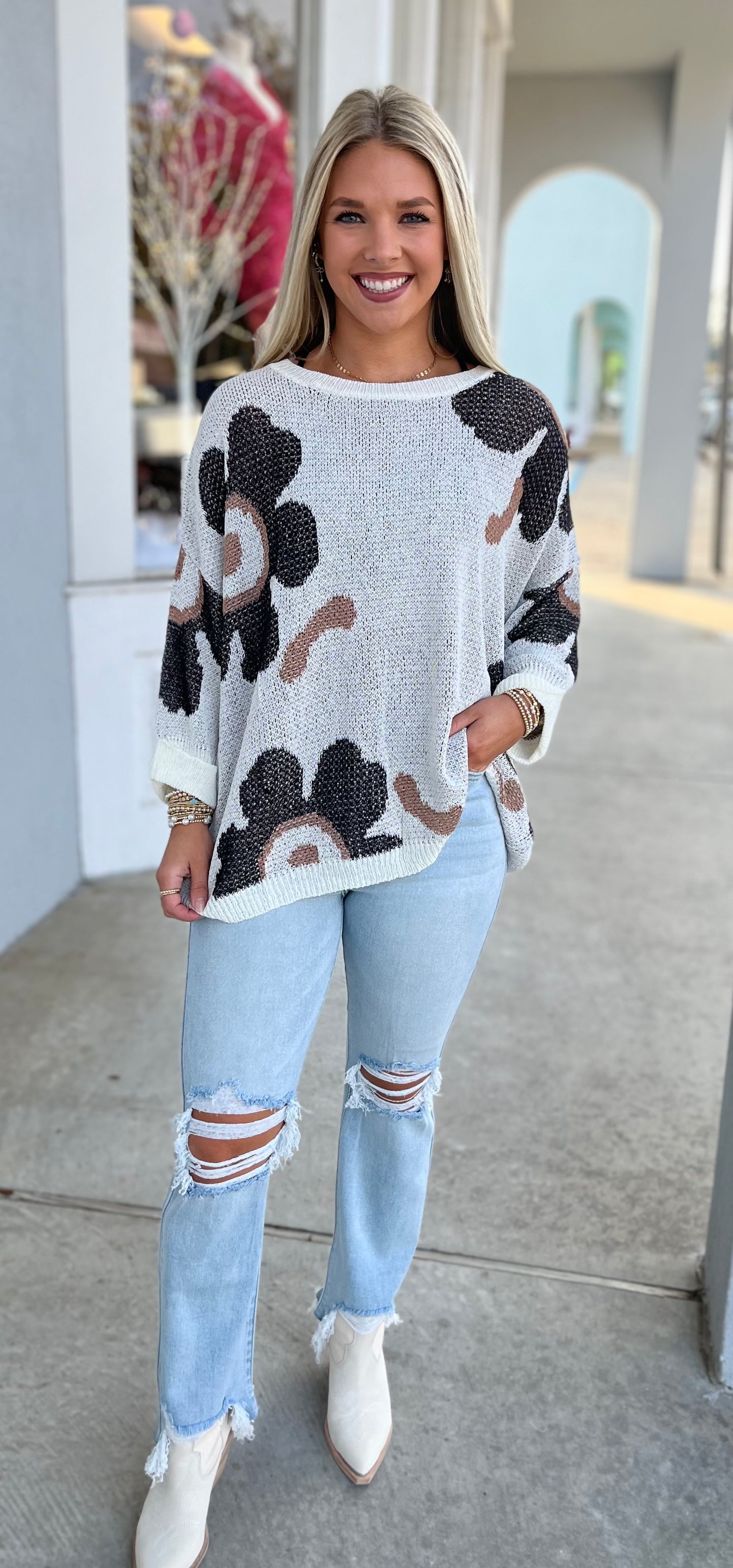 Ivory Flower Print Pullover