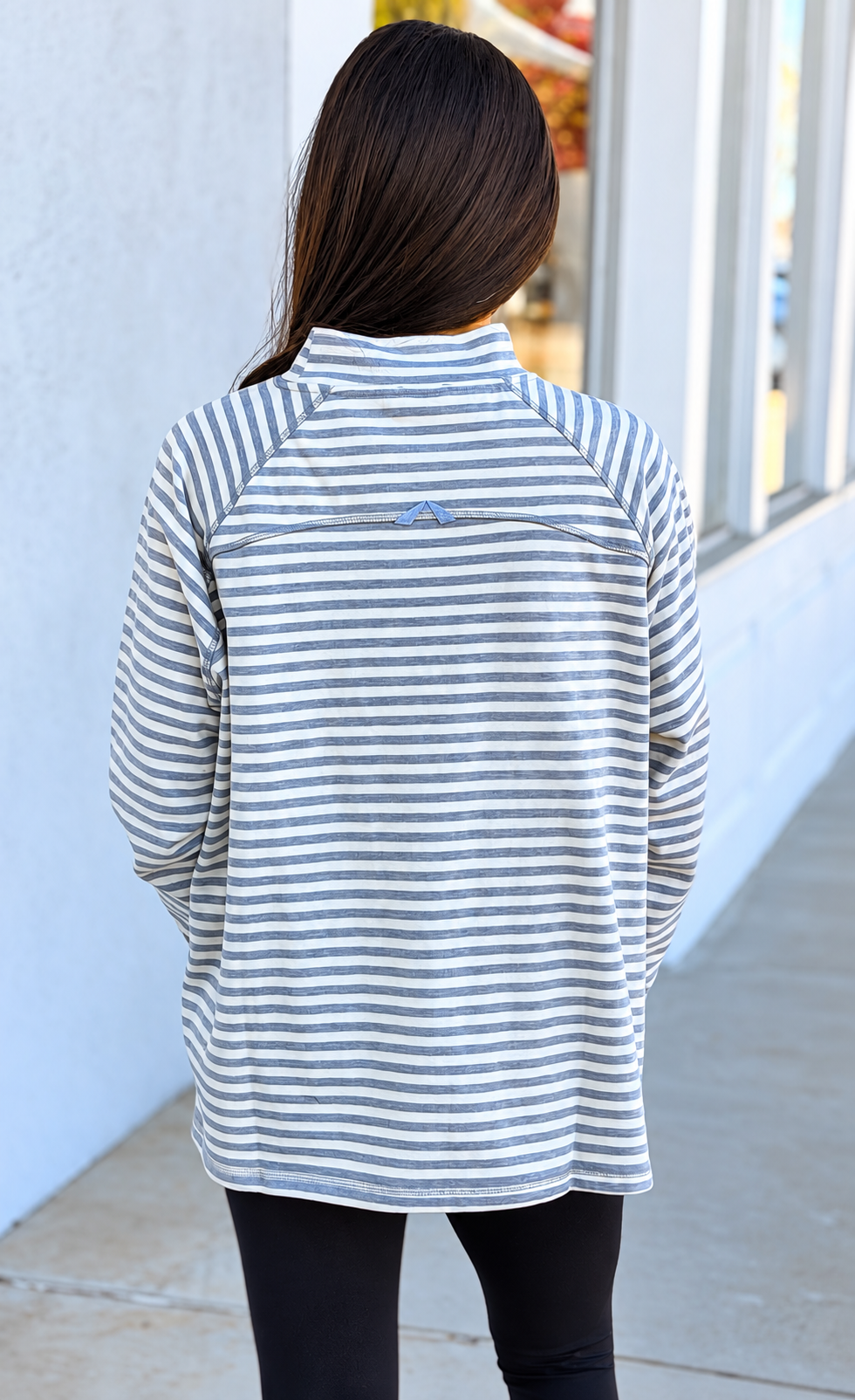 H Grey/Ivory Stripe Mock Pullover