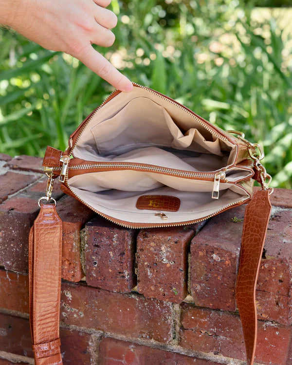 Ariana Crossbody , Spotted Saddle