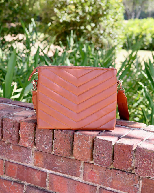 Ariana Crossbody , Saddle VQ