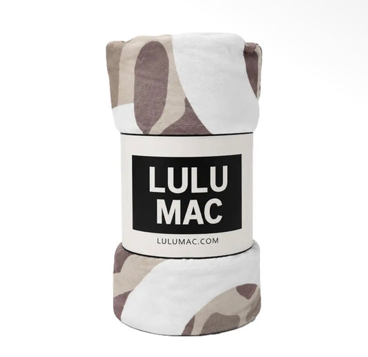Lulu Mac Light Camo Blanket