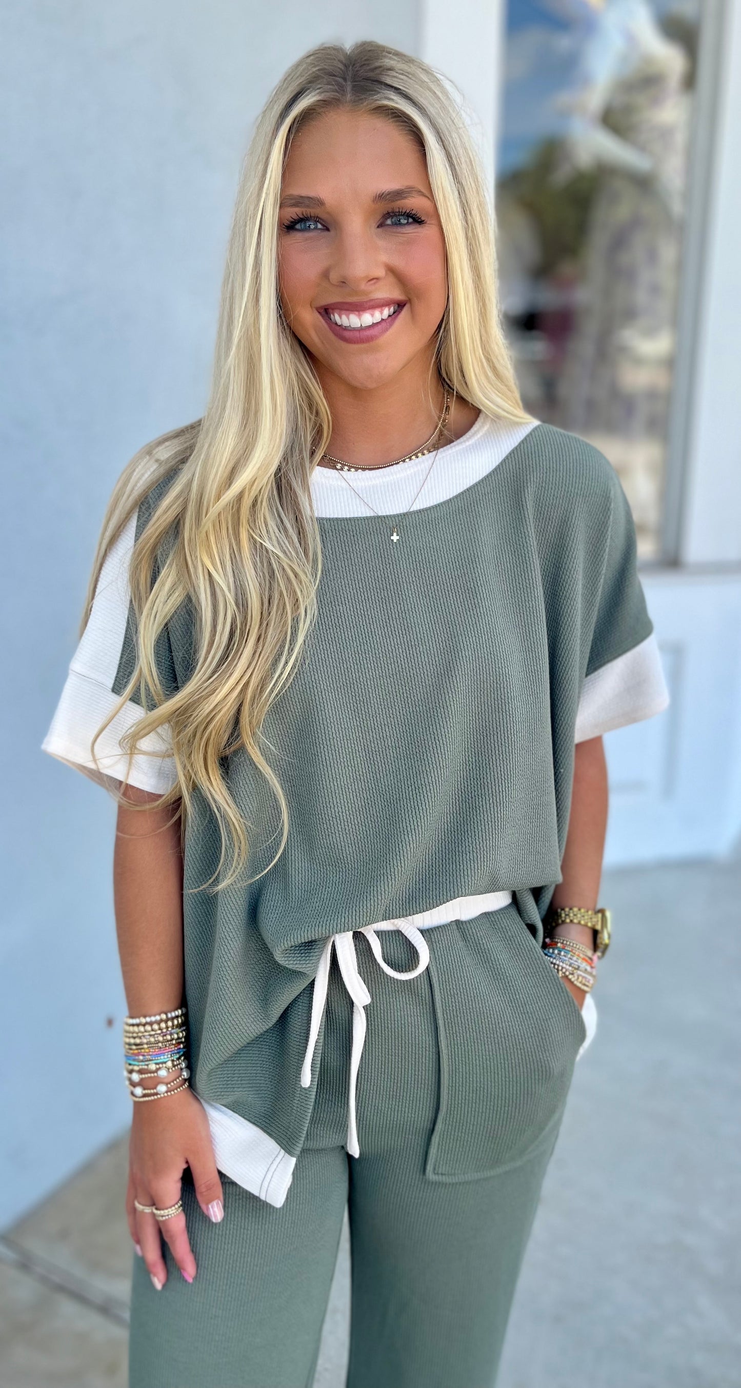 Dry Herb Short Sleeve Color Block Top