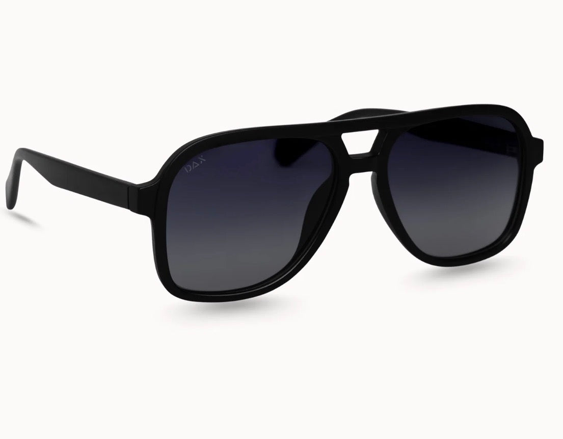 Cruz Matte Black
