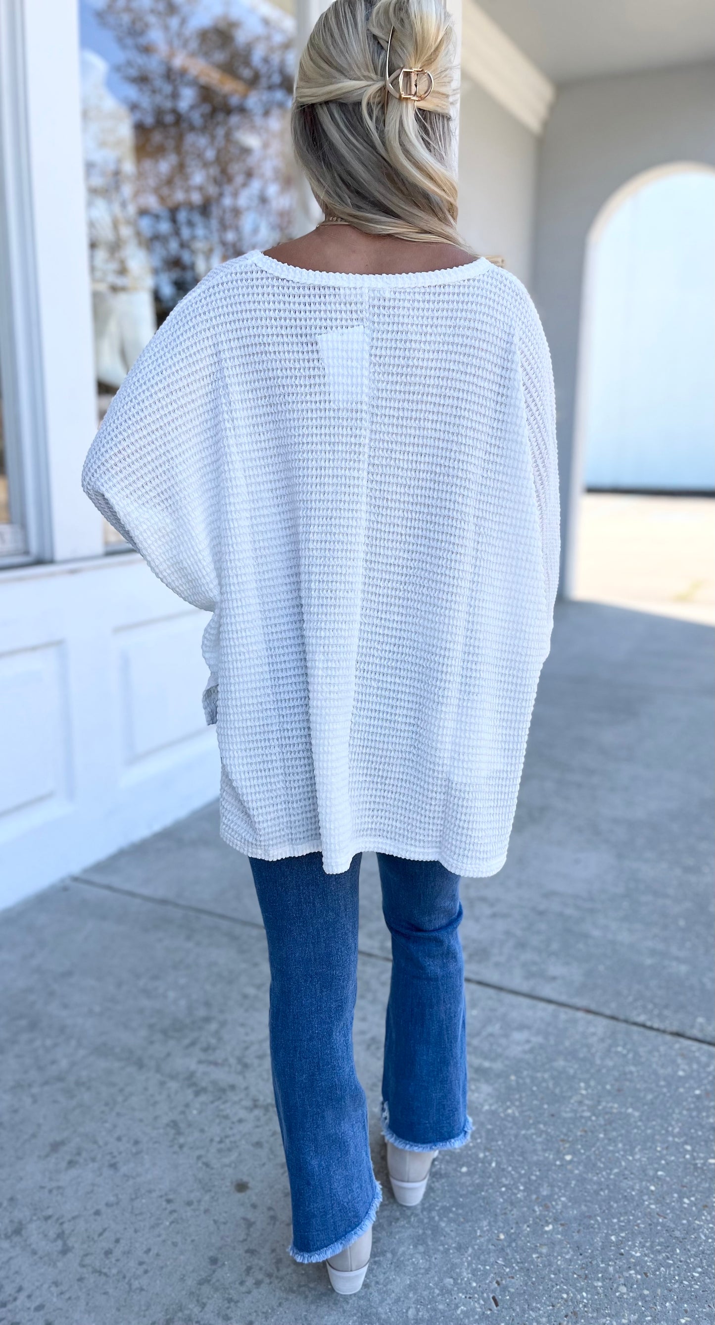 Off White 3/4 Sleeve V Neck Top