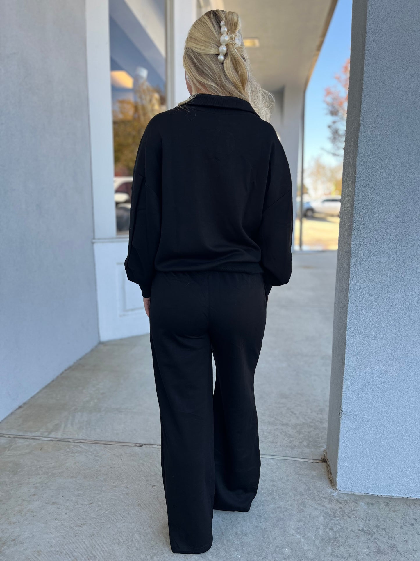 Black Quarter Zip Pullover