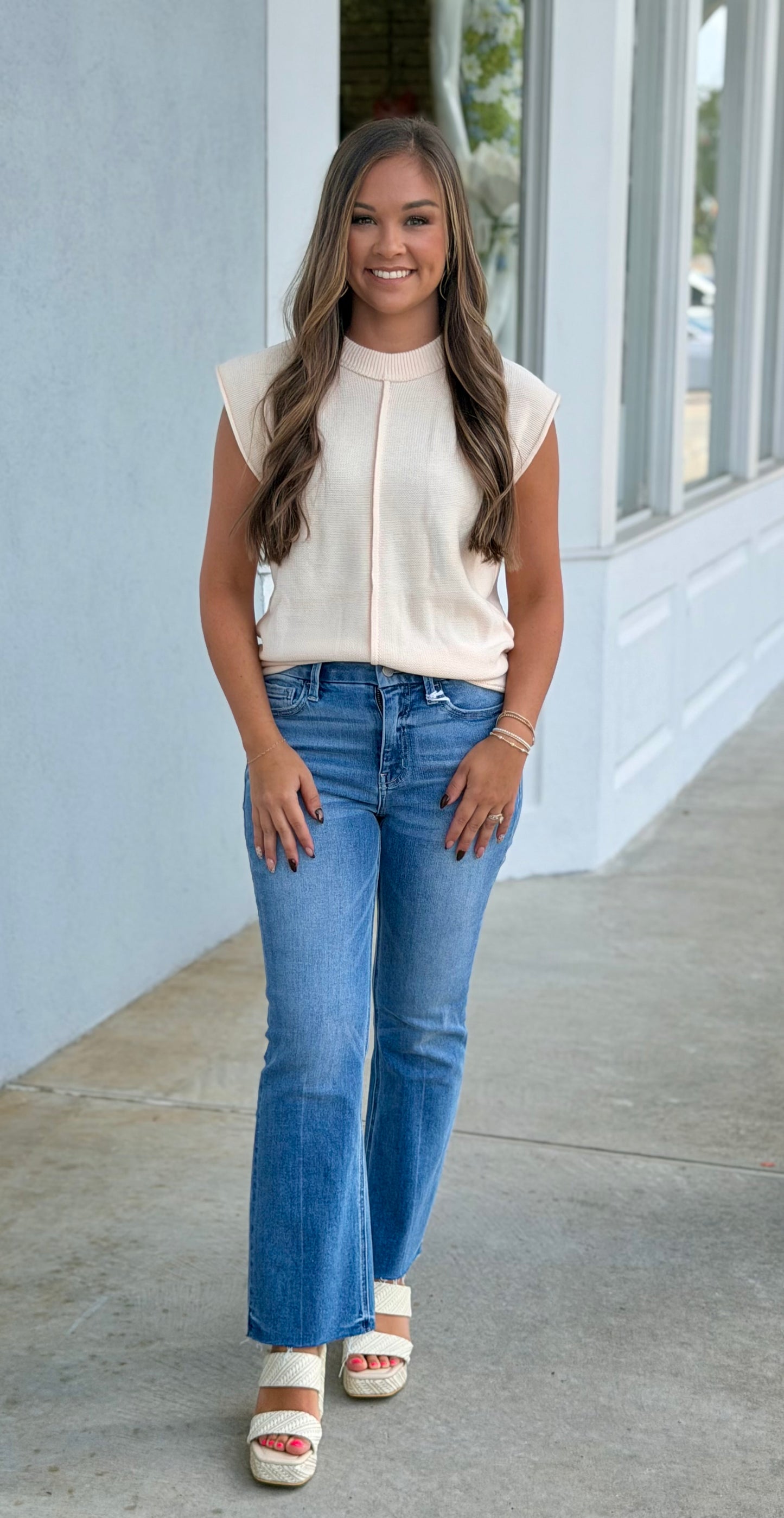 Cream Beige Center Seam Sleeveless Sweater