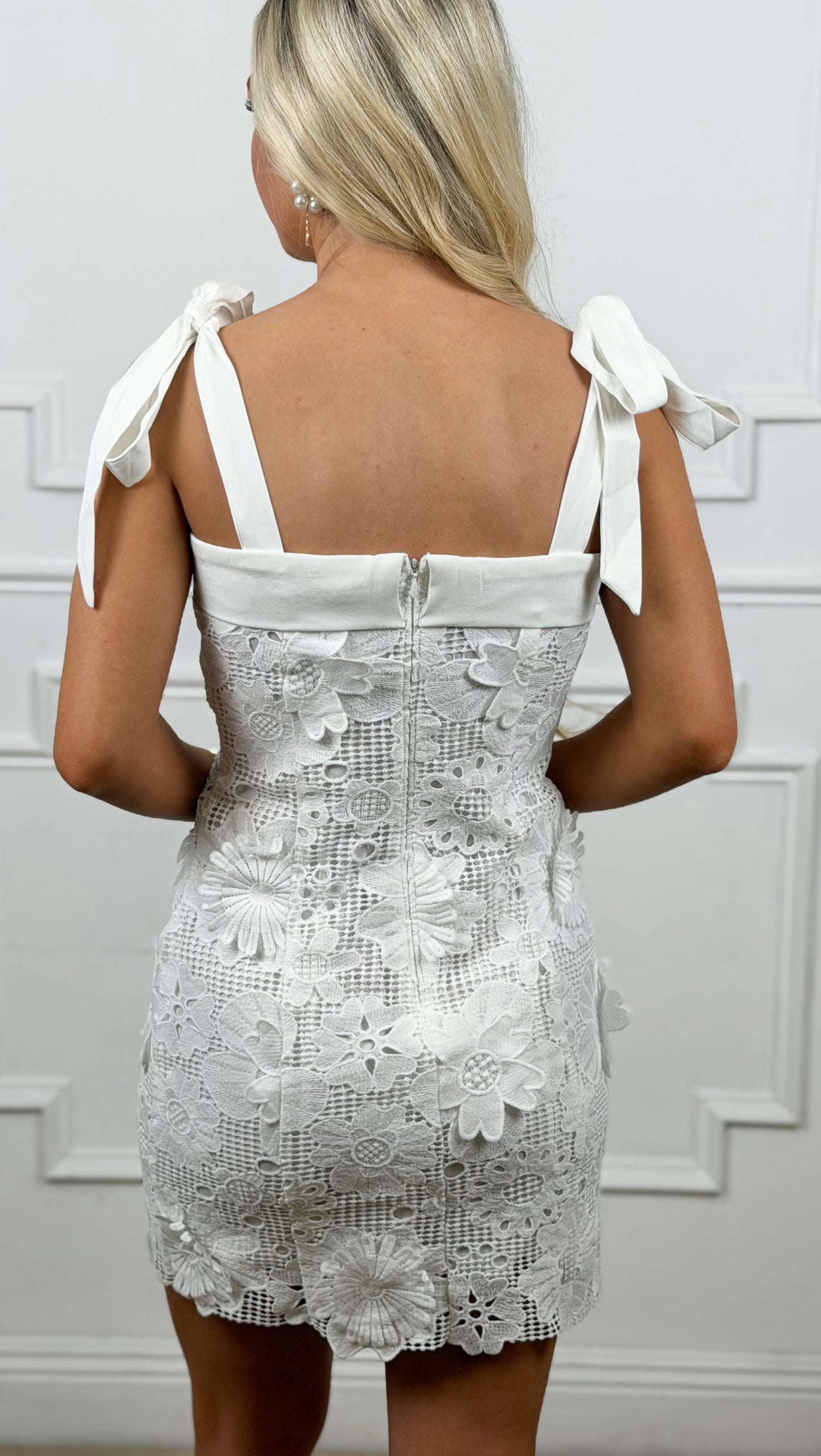Floral Lace Dress W Tied Shoulders, White