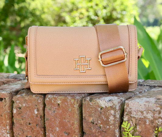 Maverick Crossbody With Pockets , Tan