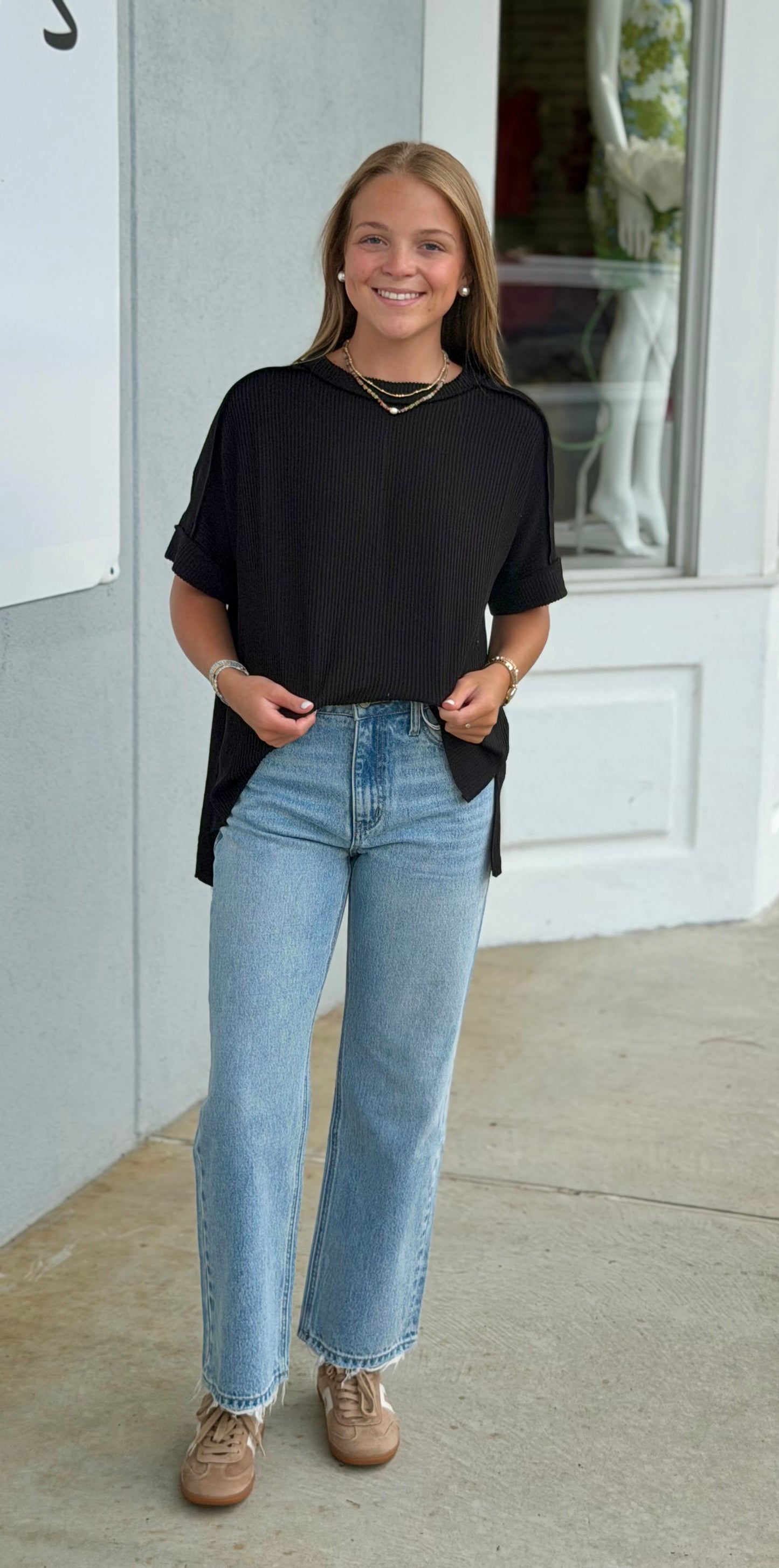 Raised Rib Cuff Sleeve Round Neck Tee, Black