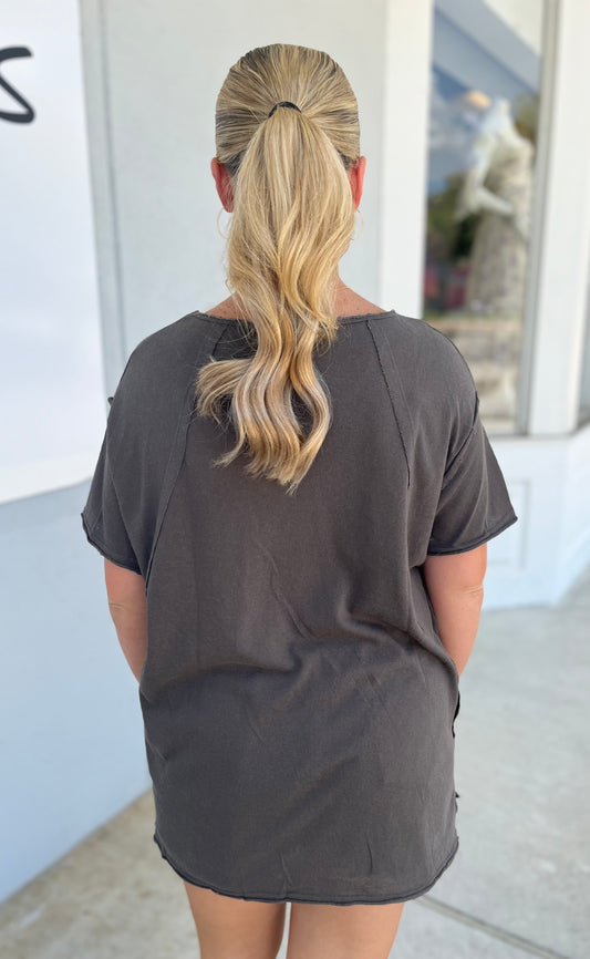 V Neck Pocket Top, Carbon