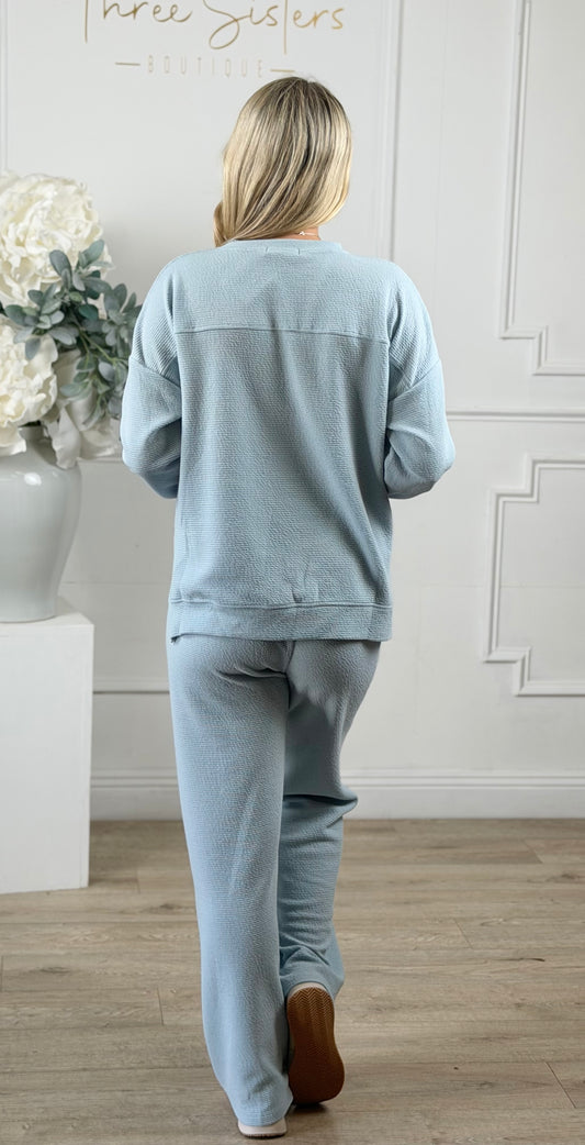 Round Neck Long Sleeve Cloudy Top , Blue Fog