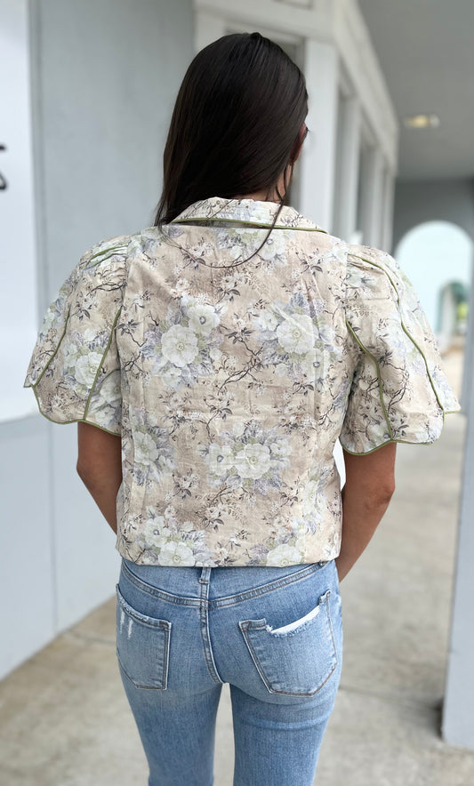 Floral Button Down Puff Sleeve Top