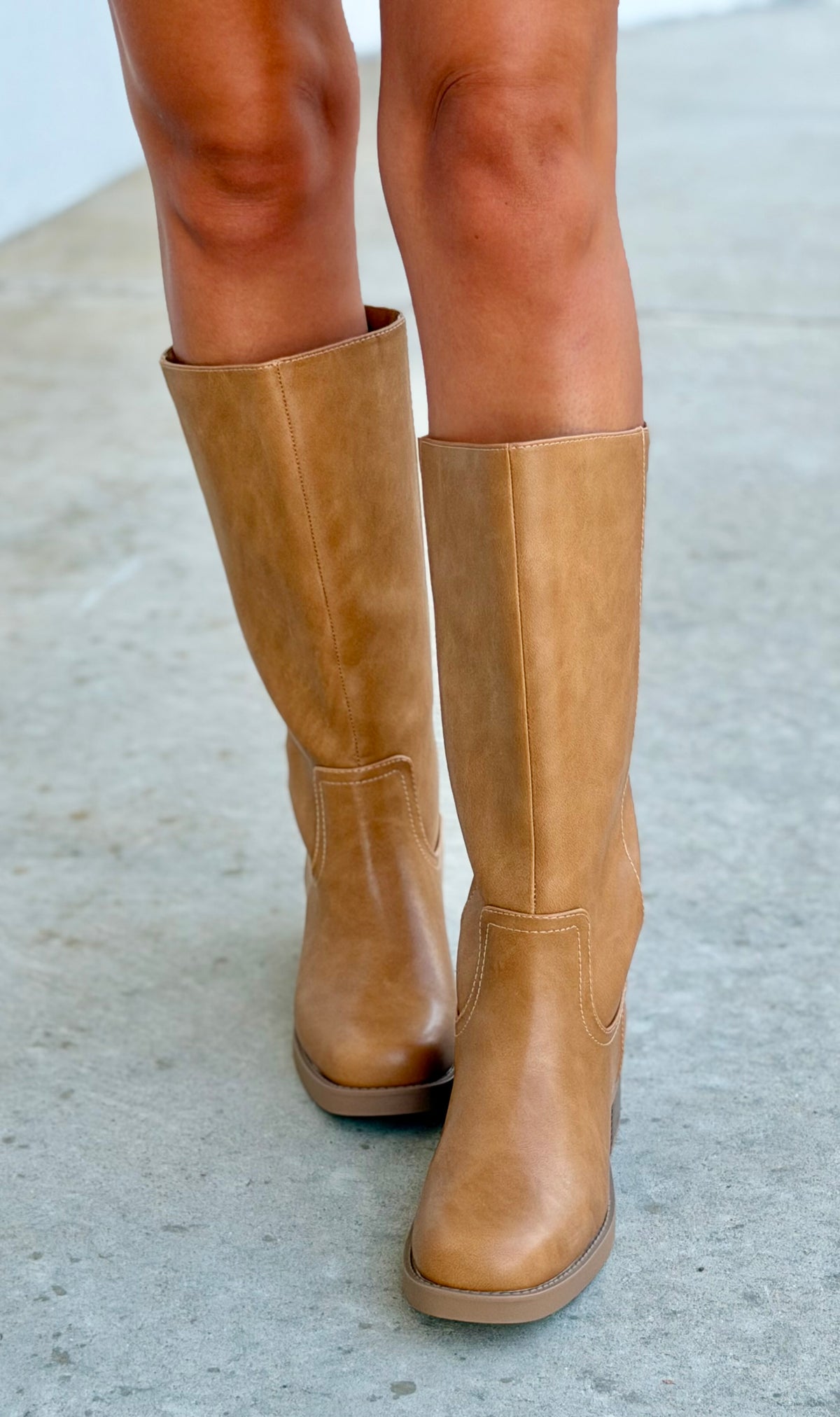 Belvin Natural Boot