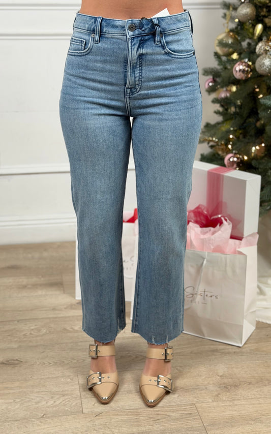 Medium 27" High Rise Cropped Straight Jean