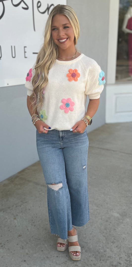 Cream Puff Sleeve Flower Sweater