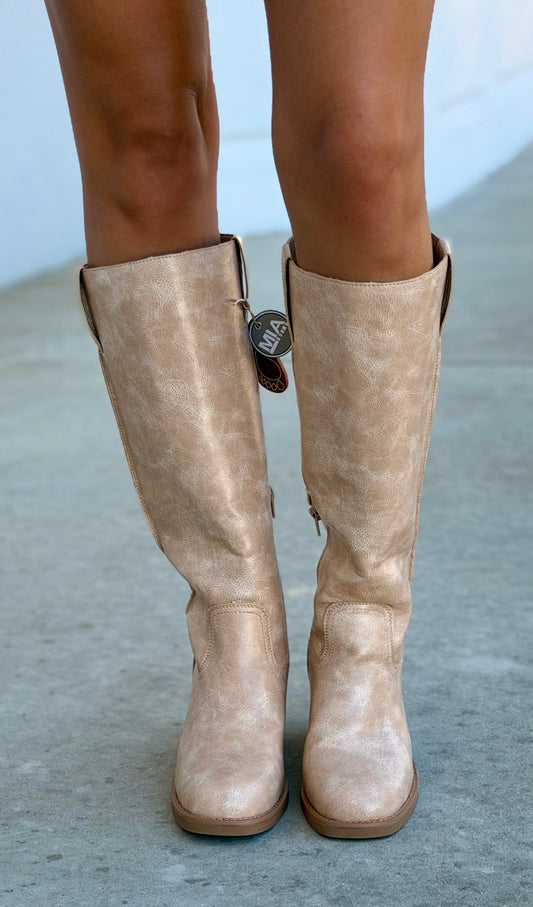Erick Natural Tall Boot