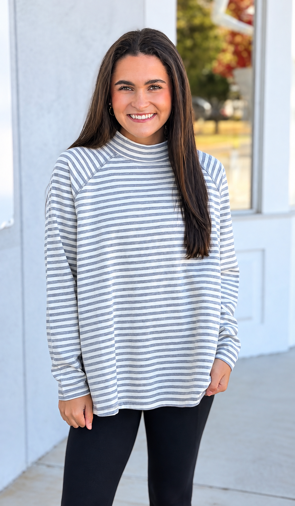 H Grey/Ivory Stripe Mock Pullover