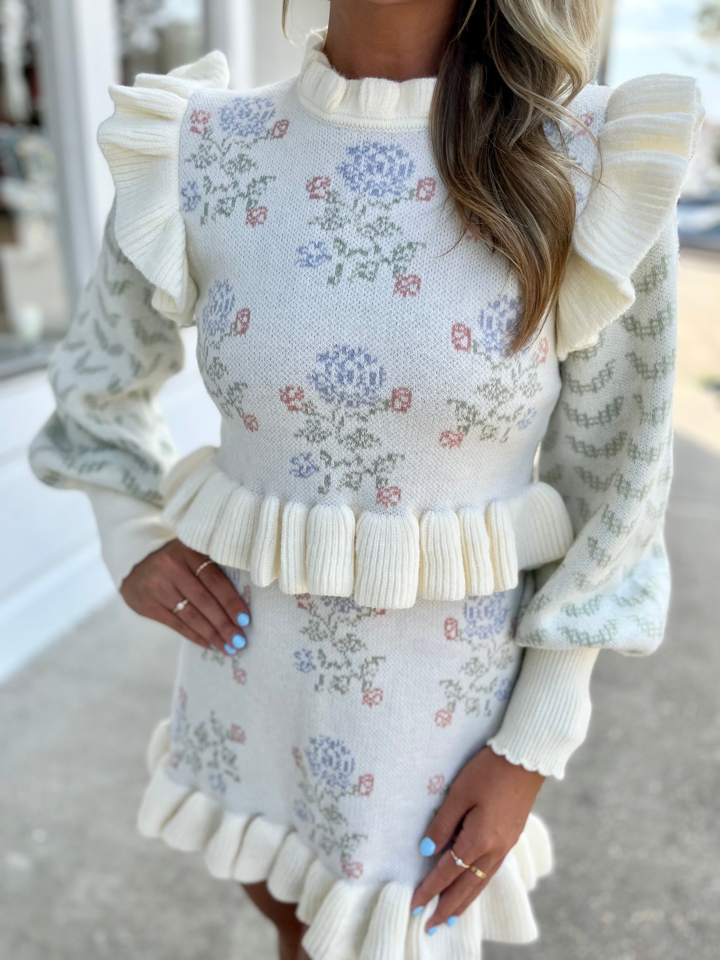 Floral Jacquard Knit Top and Skirt SET