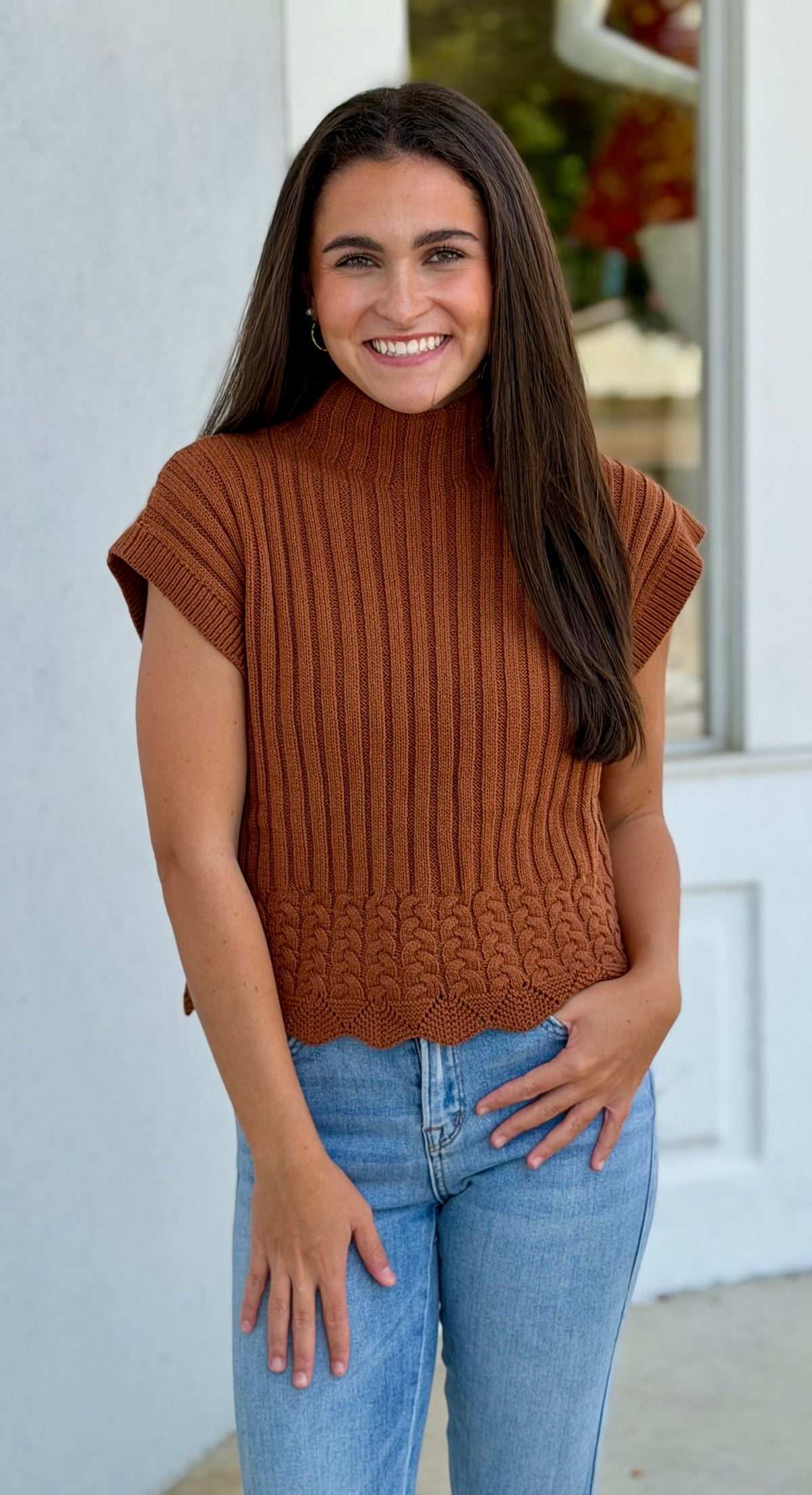 Cafe Turtleneck Sweater Cropped Vest