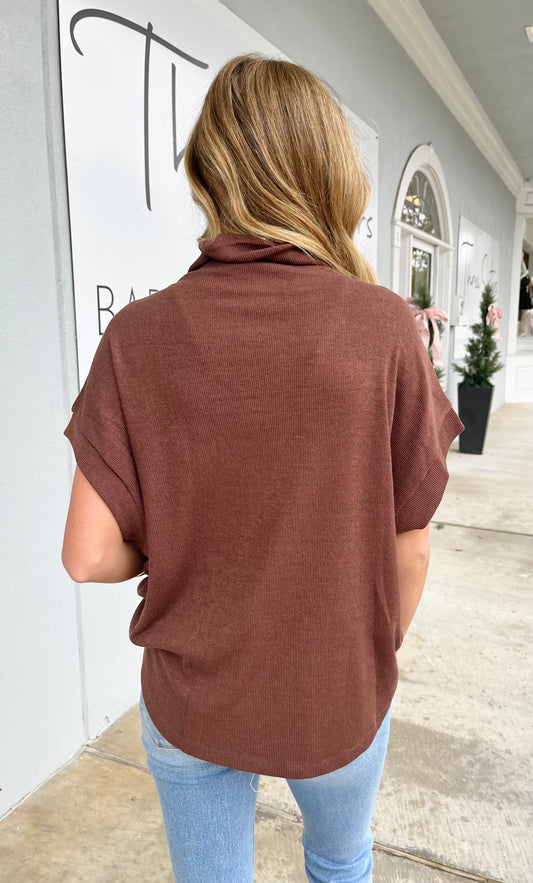 Short Sleeve Mock Neck Top With Rolled Cuffs, Brown