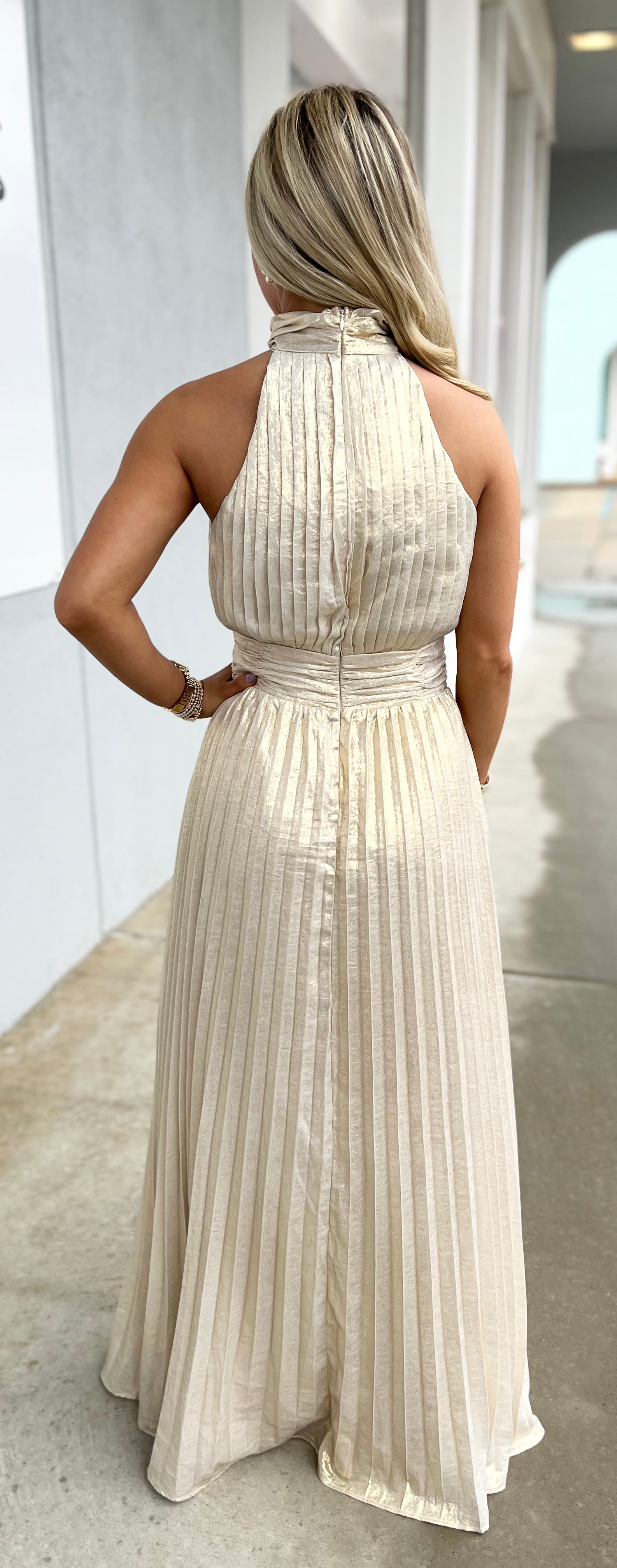 Champagne Satin Pleated Halter Midi Dress – Three Sisters Boutique Champagne Satin Pleated Halter Midi Dress – Three Sisters Boutique
