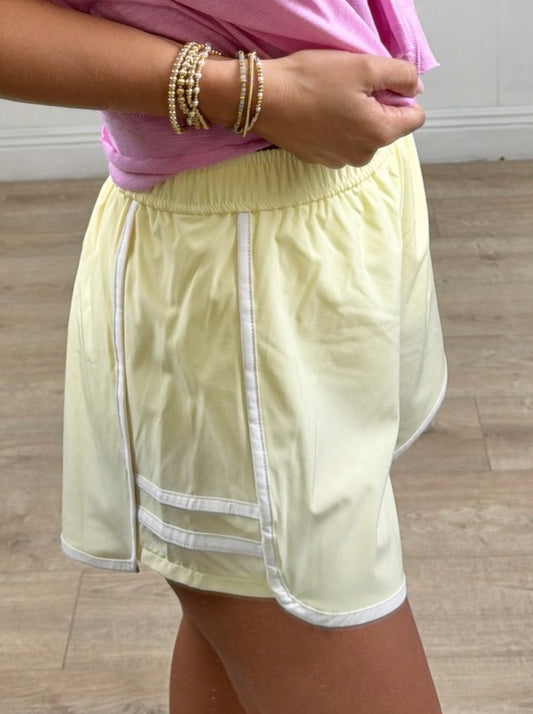 Lemonilla/White Active Short