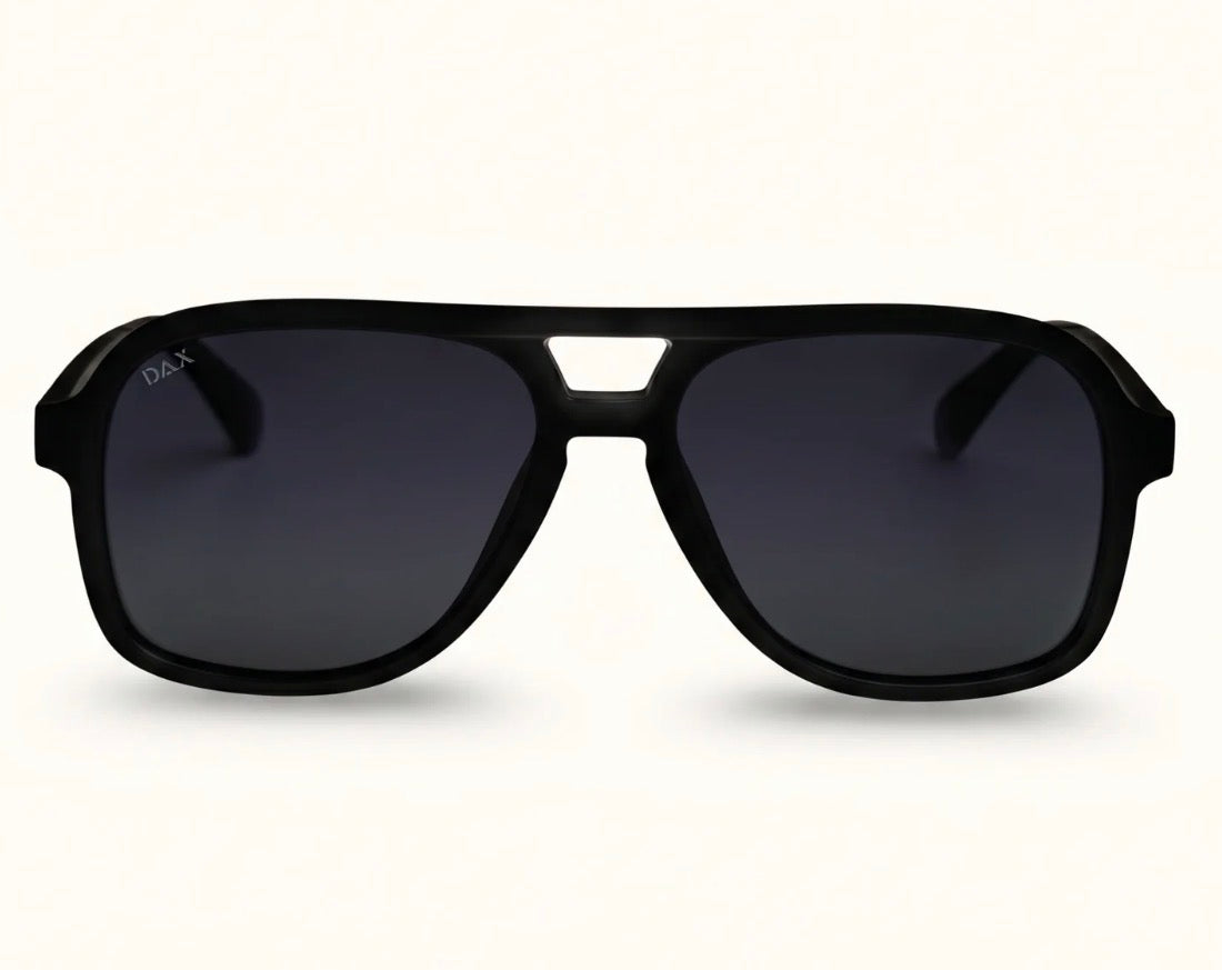 Cruz Matte Black