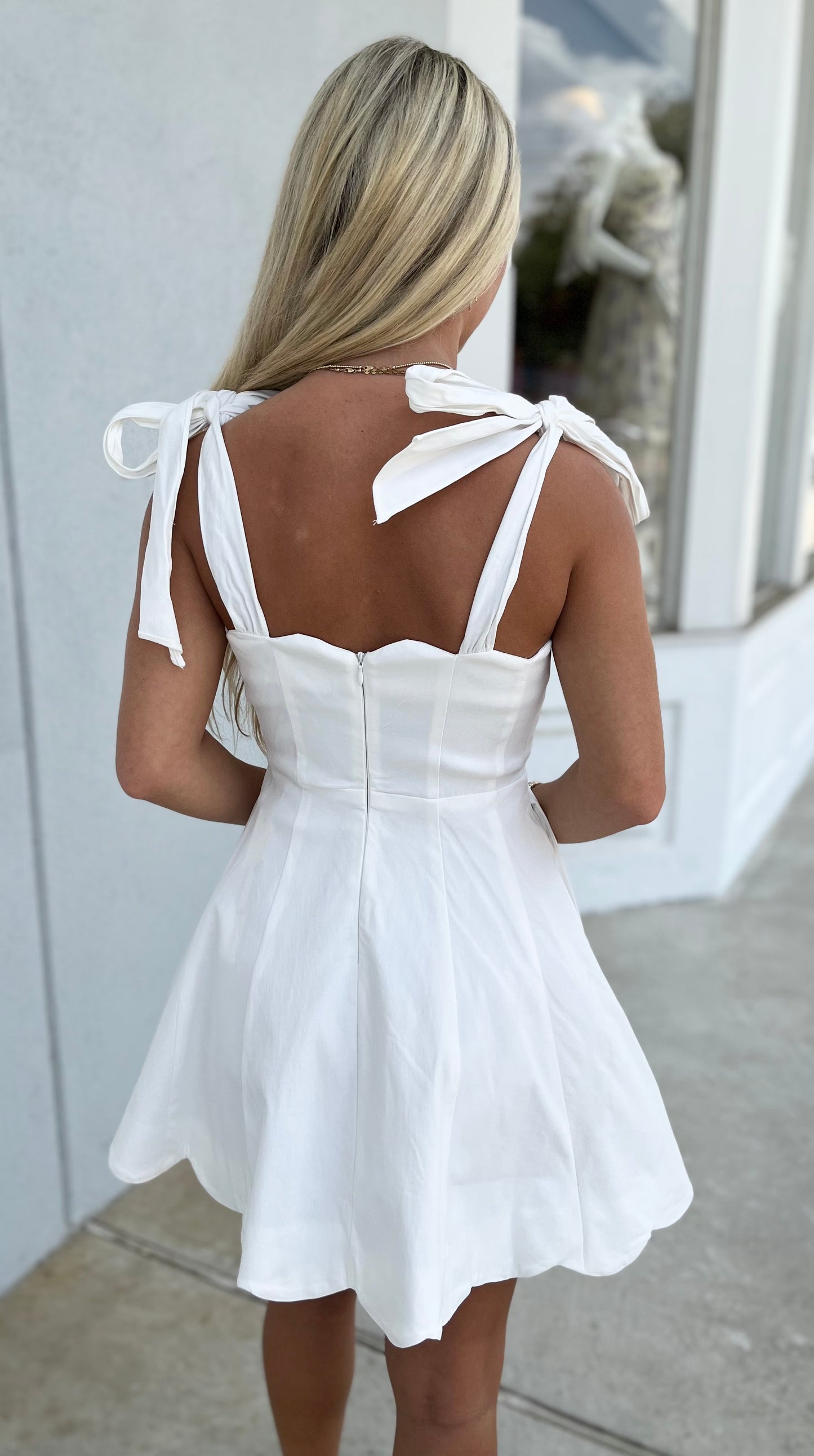Scallop Edge Sleeveless Dress, Off White
