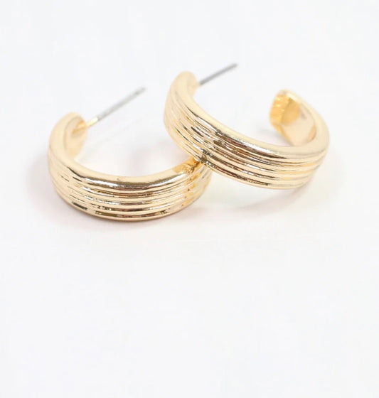 Fisher Ribbed Hoop Earrings