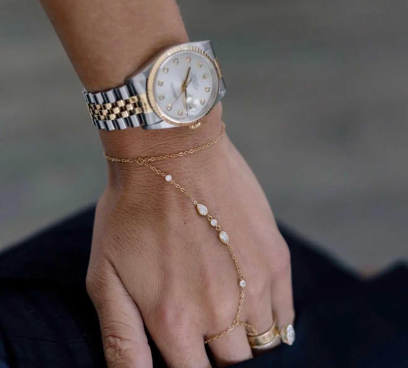 Willow Hand Chain